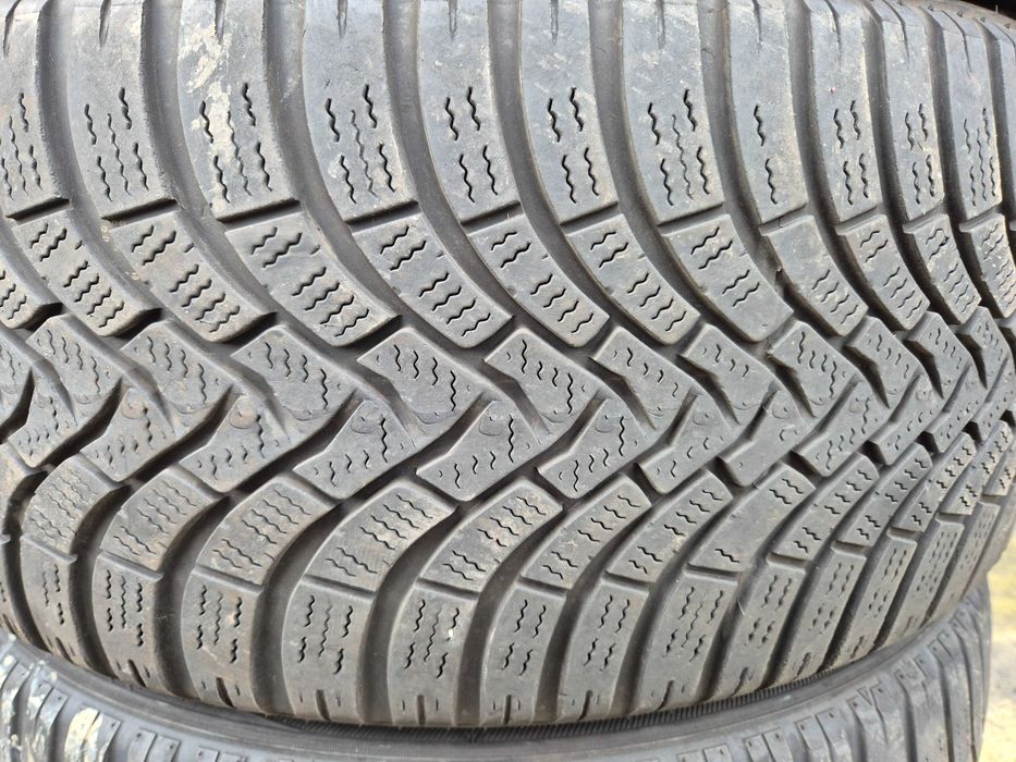 4 Anvelope de IARNA - 235/45/18 - FALKEN - Stare Foarte BUNA DOT 2021