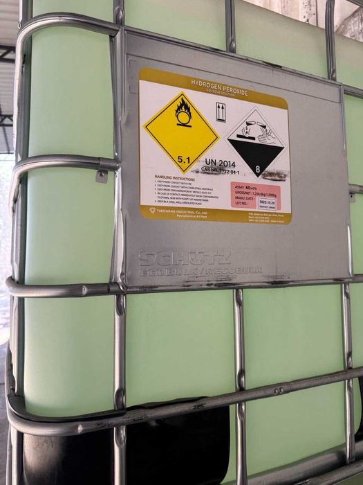 Уксусная кислота 99% Сода каустическая чешуйчатая 98% Перекись (Корея,