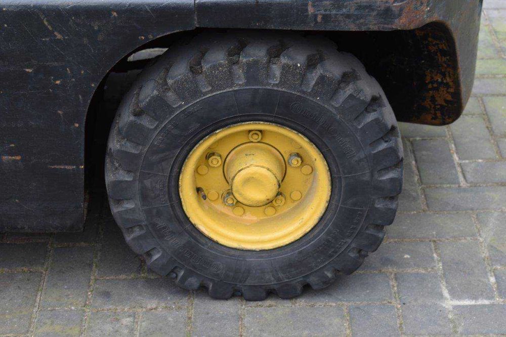 Мотокар HYSTER 2500 кг