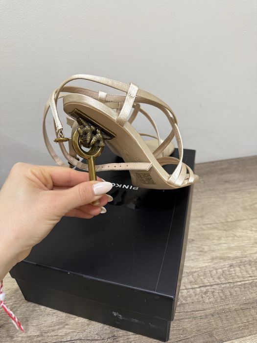 Pinko GiAnni обувки на ток