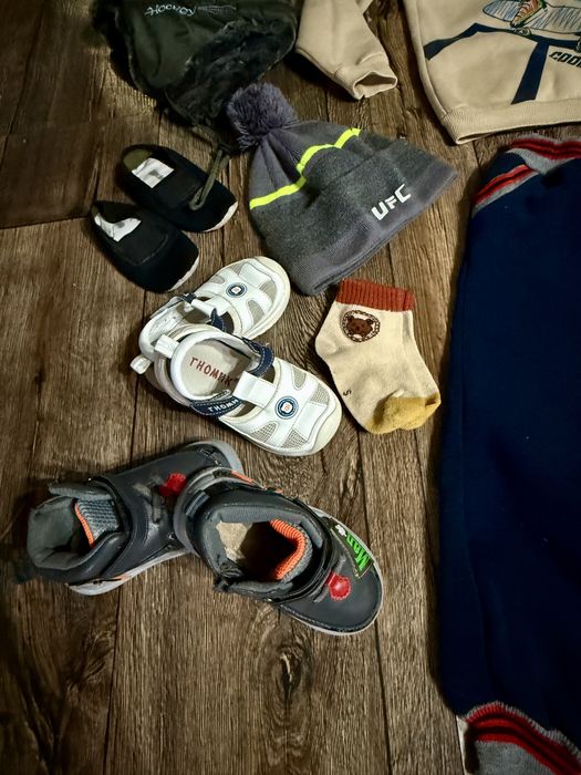 На мальчика 2-4 года