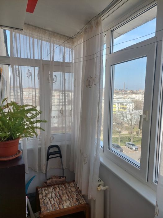 Proprietar vând apartament 2 camere decomandat Tulcea str Podgoriilor