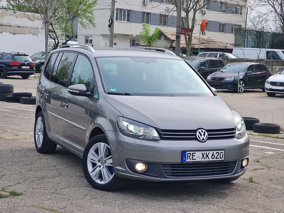 VW Touran Highline 2011 ~ 2.0 TDI - 140 CP ~ Euro 5 ~ Navi Piele BiXenon Led Klimă Senzori etc