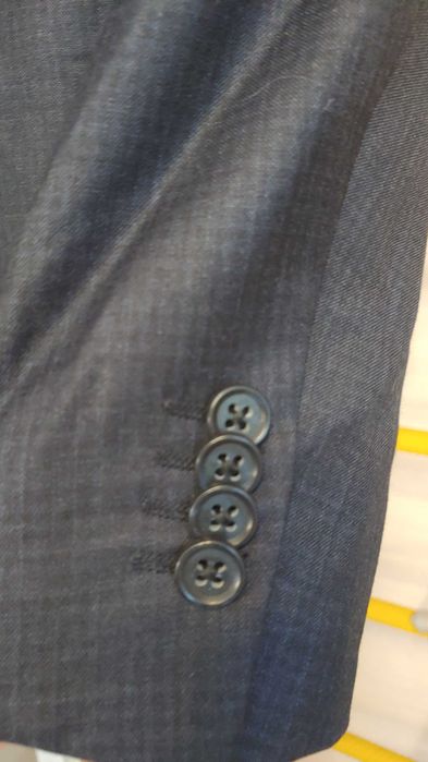 Ново мъжко сако от Corneliani, фина вълна, Италия