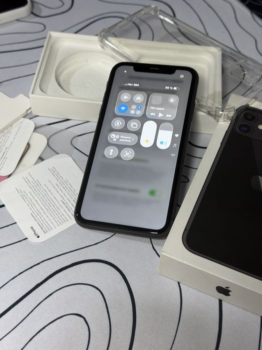 Iphone 11 128 gb в отличном состоянии