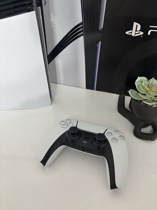 Приставка PS5 2 T