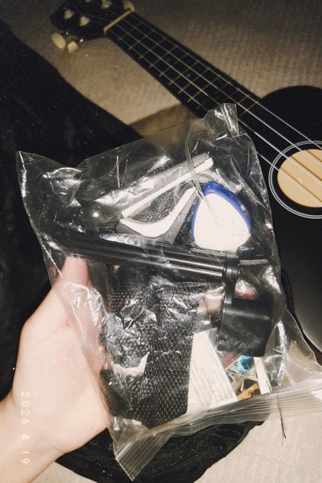 укулеле  материал липа,12ладов