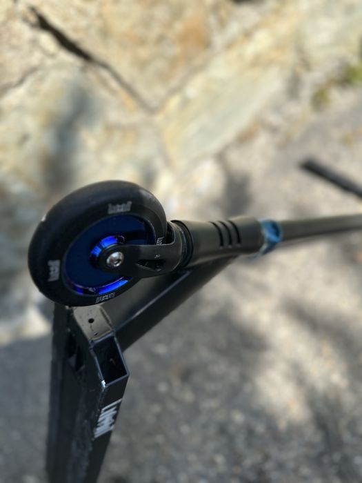 Самокат трюковой LIMIT