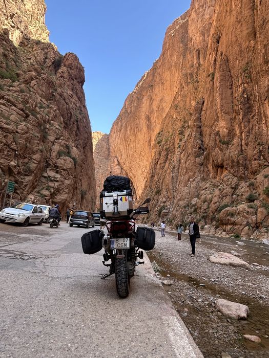 Moto Guzzi V85 TT – 2020 | Stare impecabilă | Istoric complet | Gata de aventură