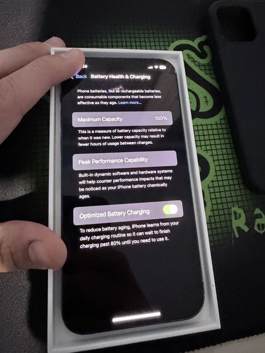 iPhone 12 100% ботерия