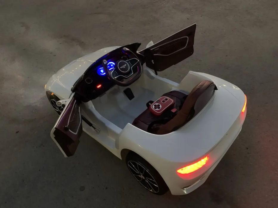 Электромобиль Bentley EXP12 JE1166