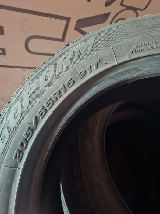 Продам зимние шины