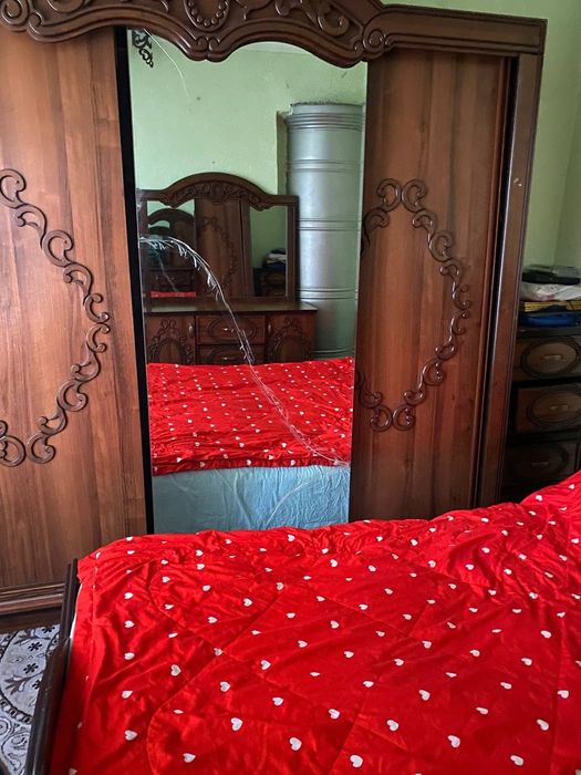 Продам спальни гарнитур