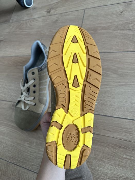 Кроссовки BICAP