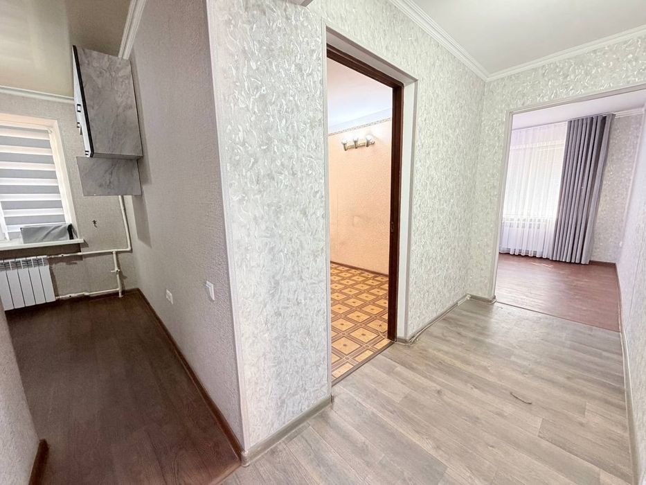 2х комнатная 1этаж РАЗДЕЛКА КИРПИЧ Фархадский Чиланзар 13 |