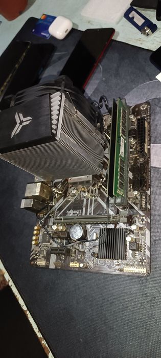 H310 gegabayt plata