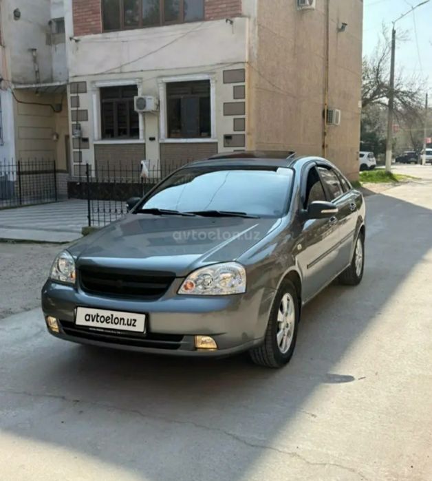 Ласетти 1.6 автомат. 2013. Краска тоза. Бензин.