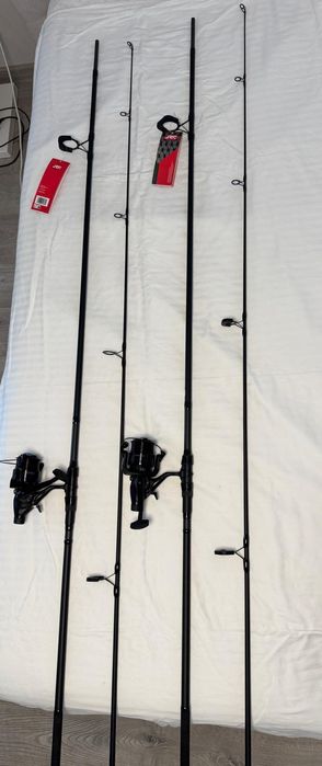 Vând lanseta JRC cu mulineta fir și husa NOUA