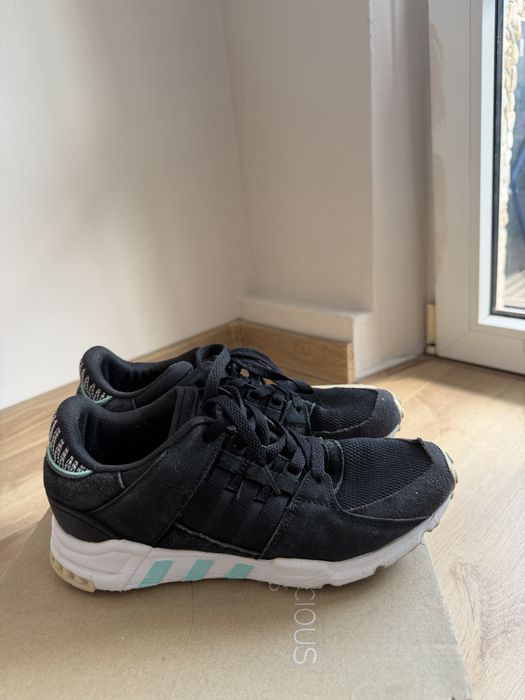 Обувки Adidas torsion