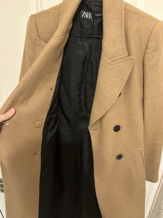 Вълнено палто ZARA,размер s