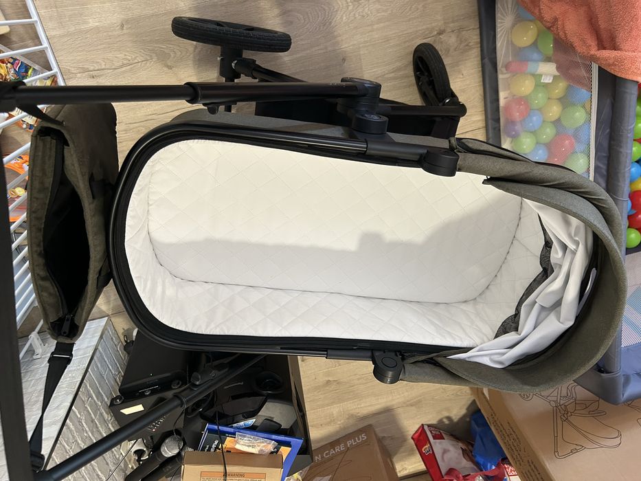 MOON Kомбинирана количка 2в1 CLICC MOSS GREEN MELANGE