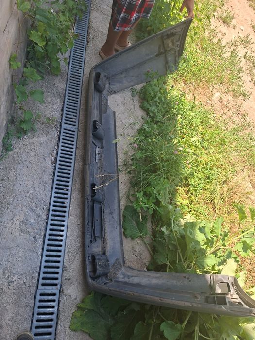 124 Mercedes бампер