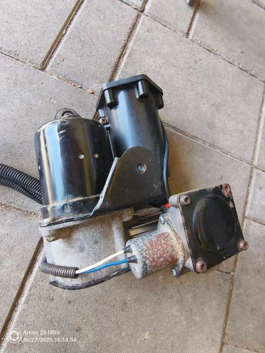 Compresor Suspensie LR Discovery 3