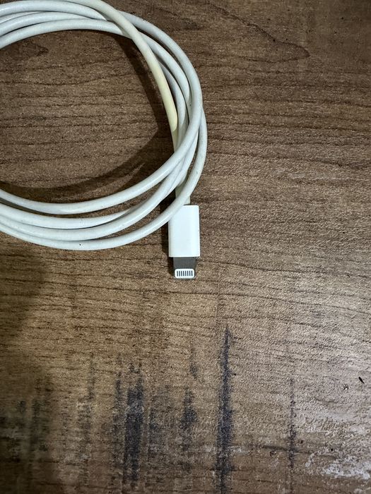 Vand cablu original pt Iphone