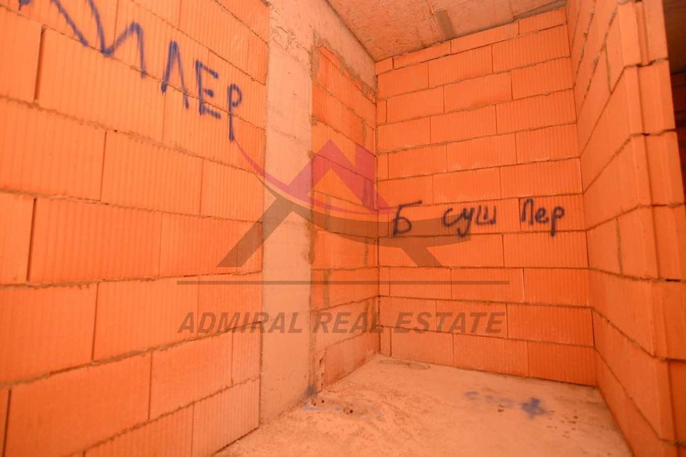 Продава се Тристаен апартамент в Варна, Колхозен пазар - 118 кв.м за 1356 €/кв.м - Снимка #4