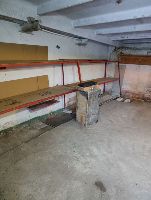 Продам  Гараж в черте города