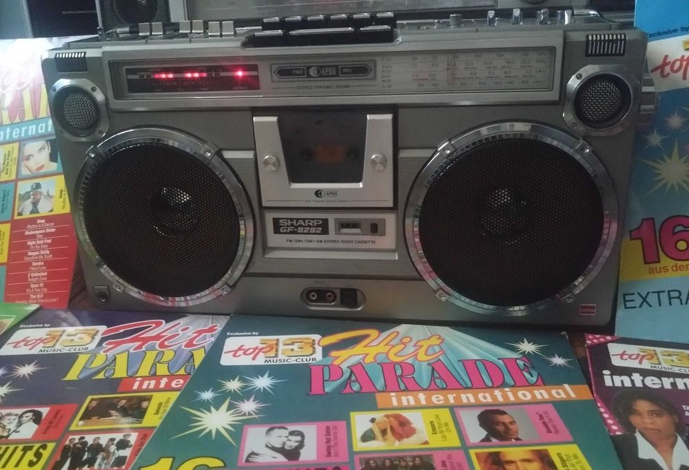 SHARP GF-9292X / Radio Tape Recorder Pitesti • OLX.ro