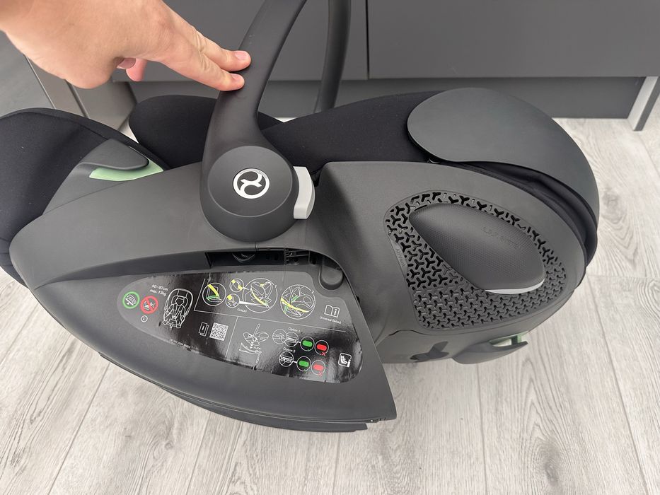 CYBEX sirona plus СТОЛ ЗА КОЛА 40-87СМ