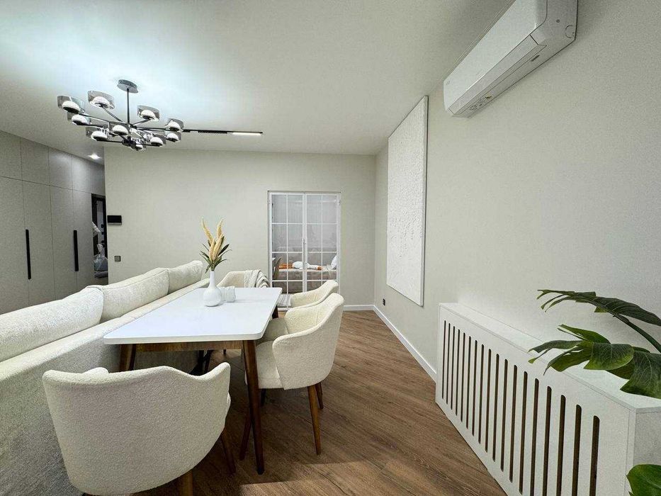 Продается Евро Квартира на Ц-1, 2в3/2/4. с Мебель и Техникой.