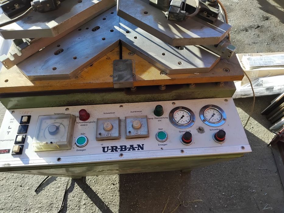 Машини за пвц дограма