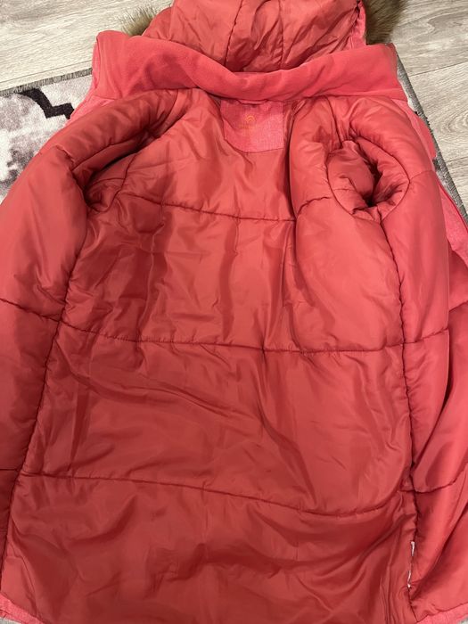 Продам куртку зимнюю для девочки Outventure!