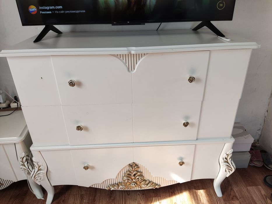 Спальный гарнитур