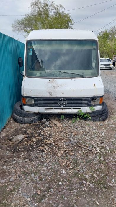 Продам Мерседес 609 D