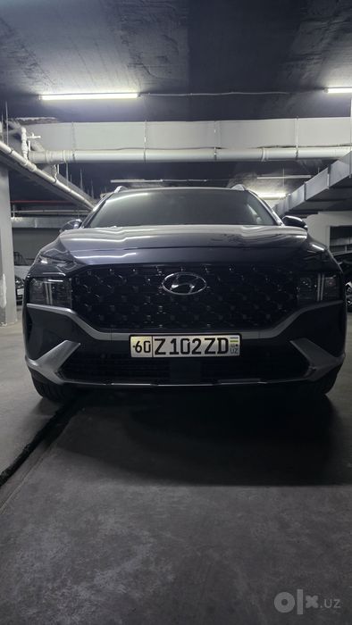 Автомобиль Hyundai "Santa Fe" 2023
