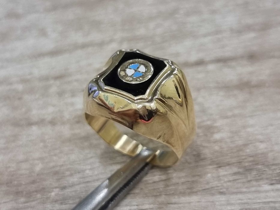 Мъжки златен пръстен /Емблема на BMW