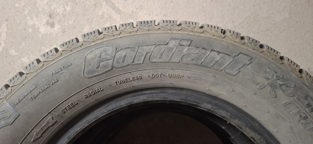 шина зимный 215/65/15