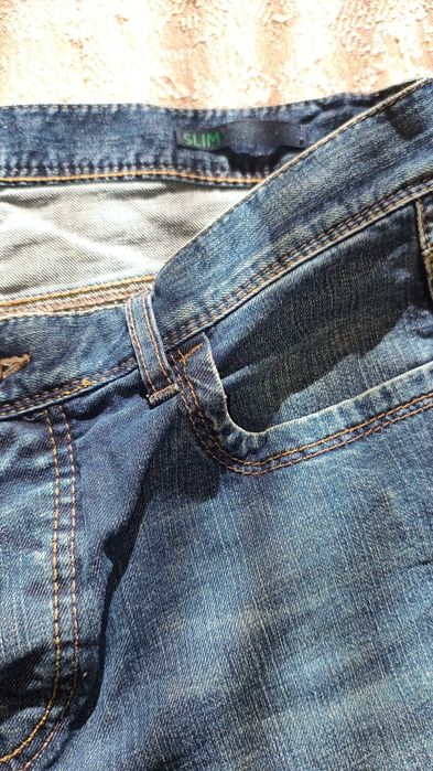 Benetton мъжки дънки използвани