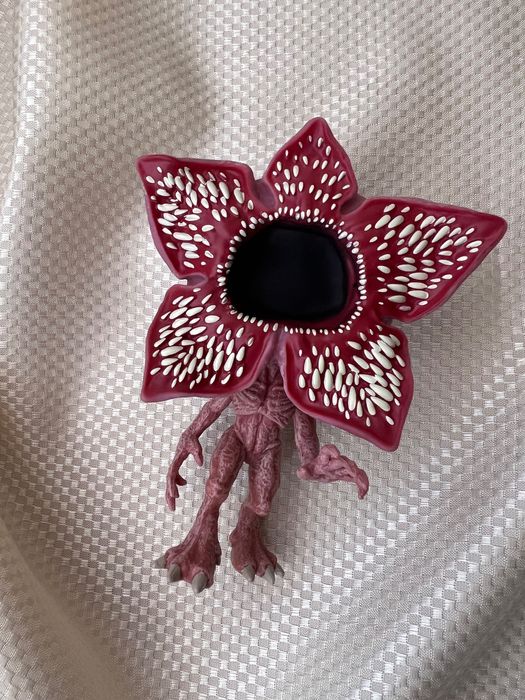 Продам Новые статуэтки