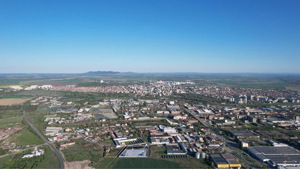 Продава се Парцел в Ямбол, Генерал Заимов - 2374 кв.м за 51 €/кв.м - Снимка #2