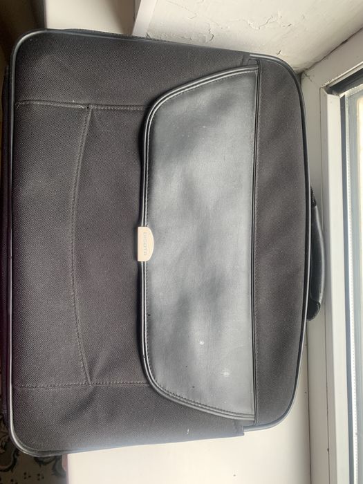 Продам сумку для ноутбука