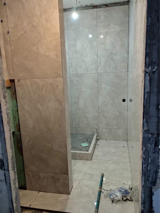 Кафель, сантехника