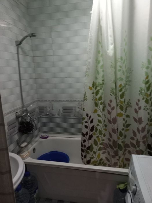 Kvartira sotiladi Bobur ko'cha