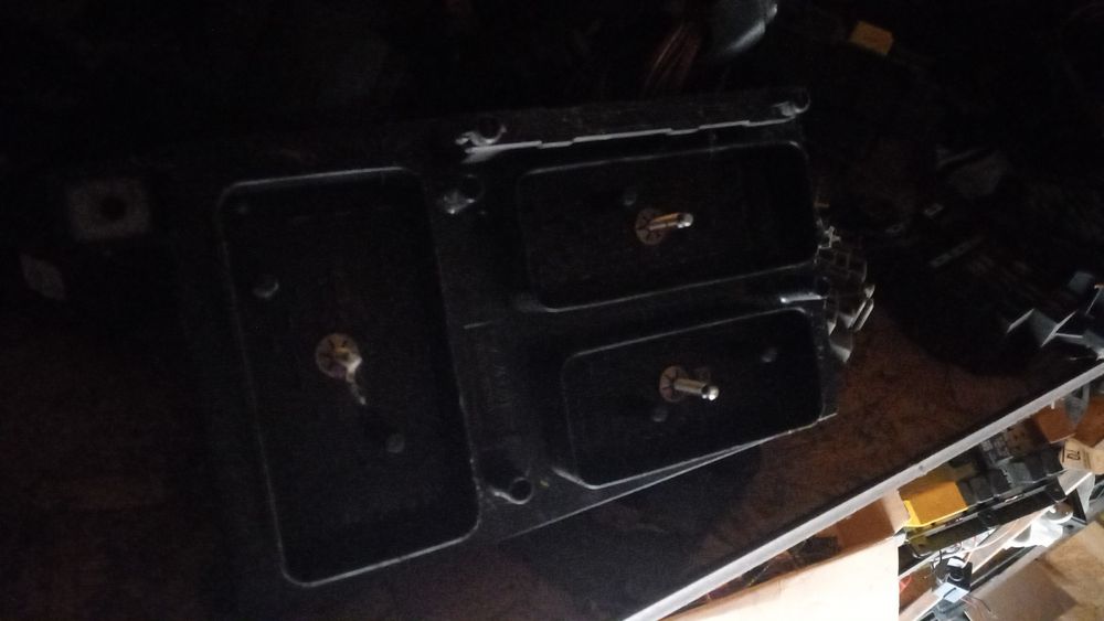 Panou Sigurante și relee Opel Astra H diferite coduri