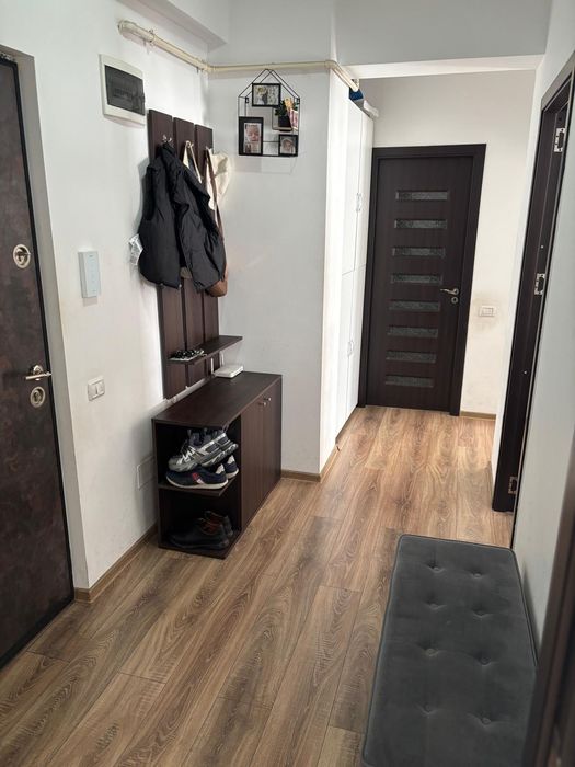Vând apartament în Râmnicu Vâlcea