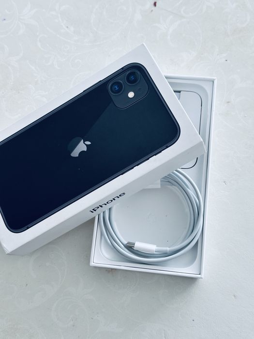 Iphone 11……………..