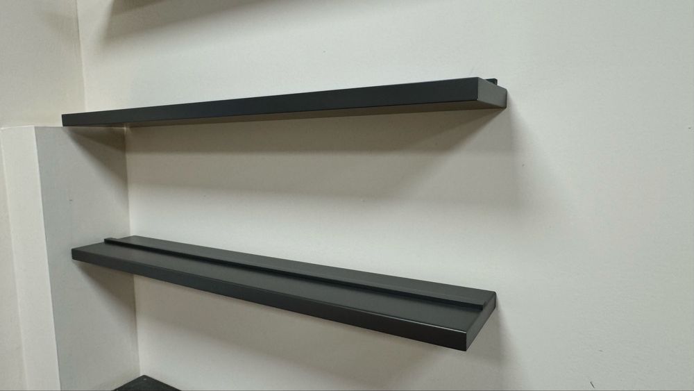 Полки настенные для офиса